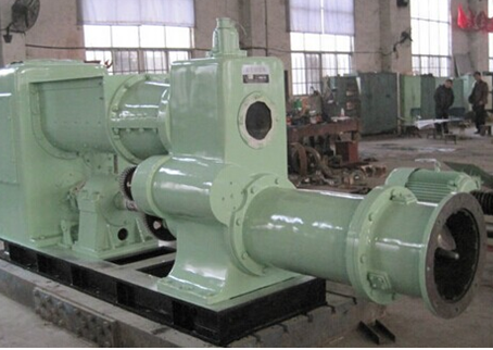 Vacuum mud machine